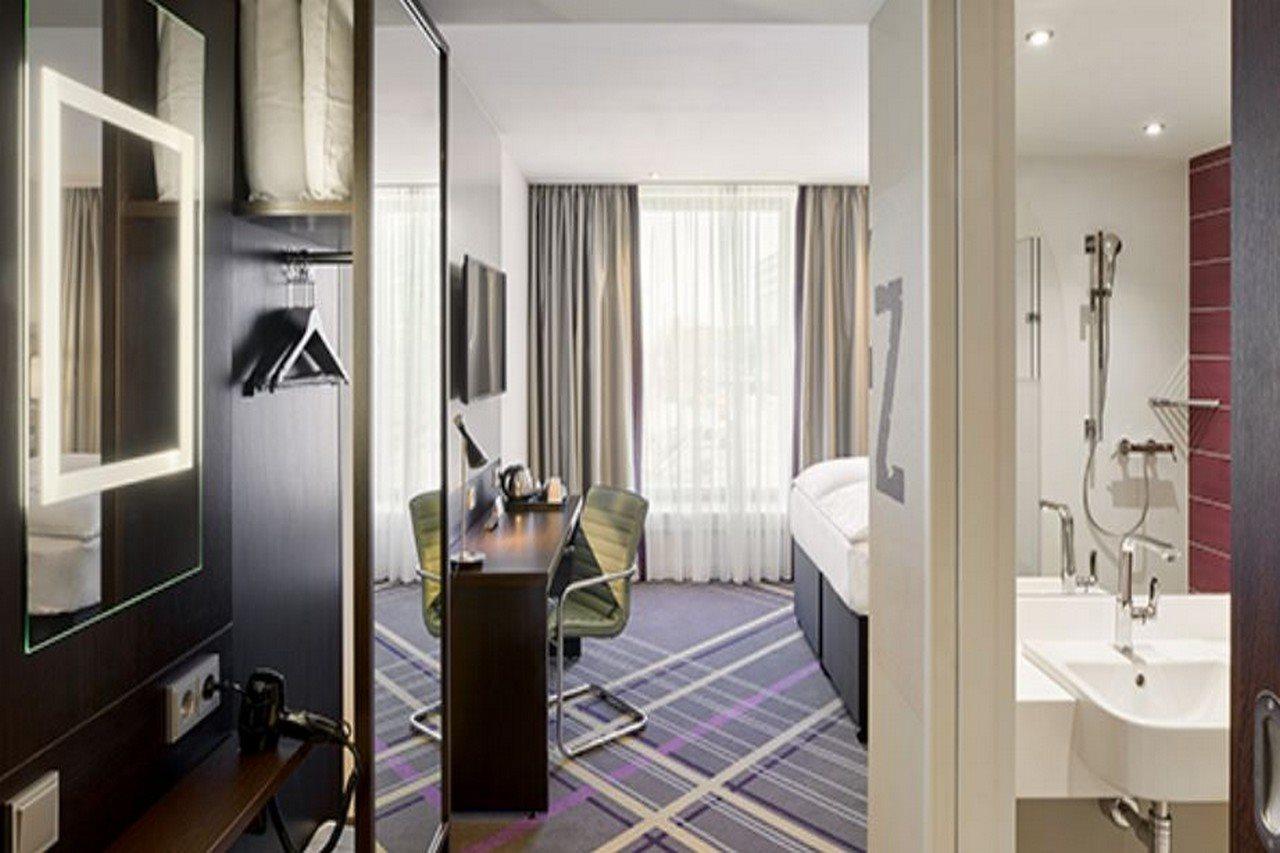 Premier Inn Stuttgart City Europaviertel Bagian luar foto