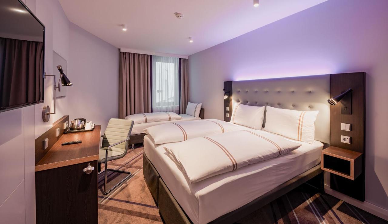 Premier Inn Stuttgart City Europaviertel Bagian luar foto