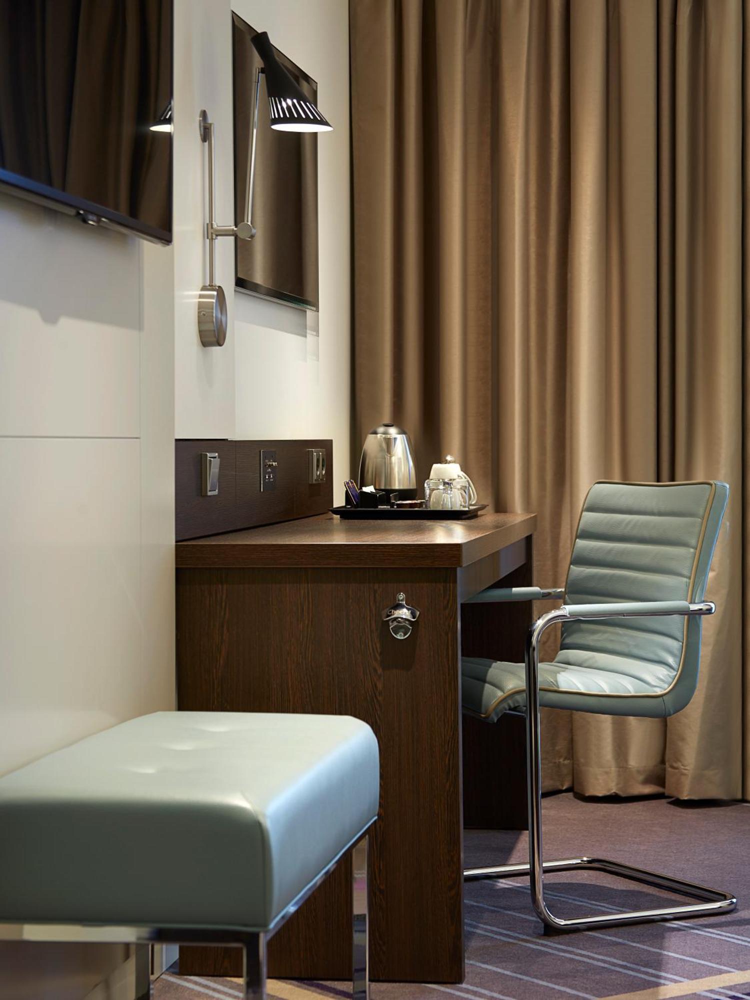 Premier Inn Stuttgart City Europaviertel Bagian luar foto