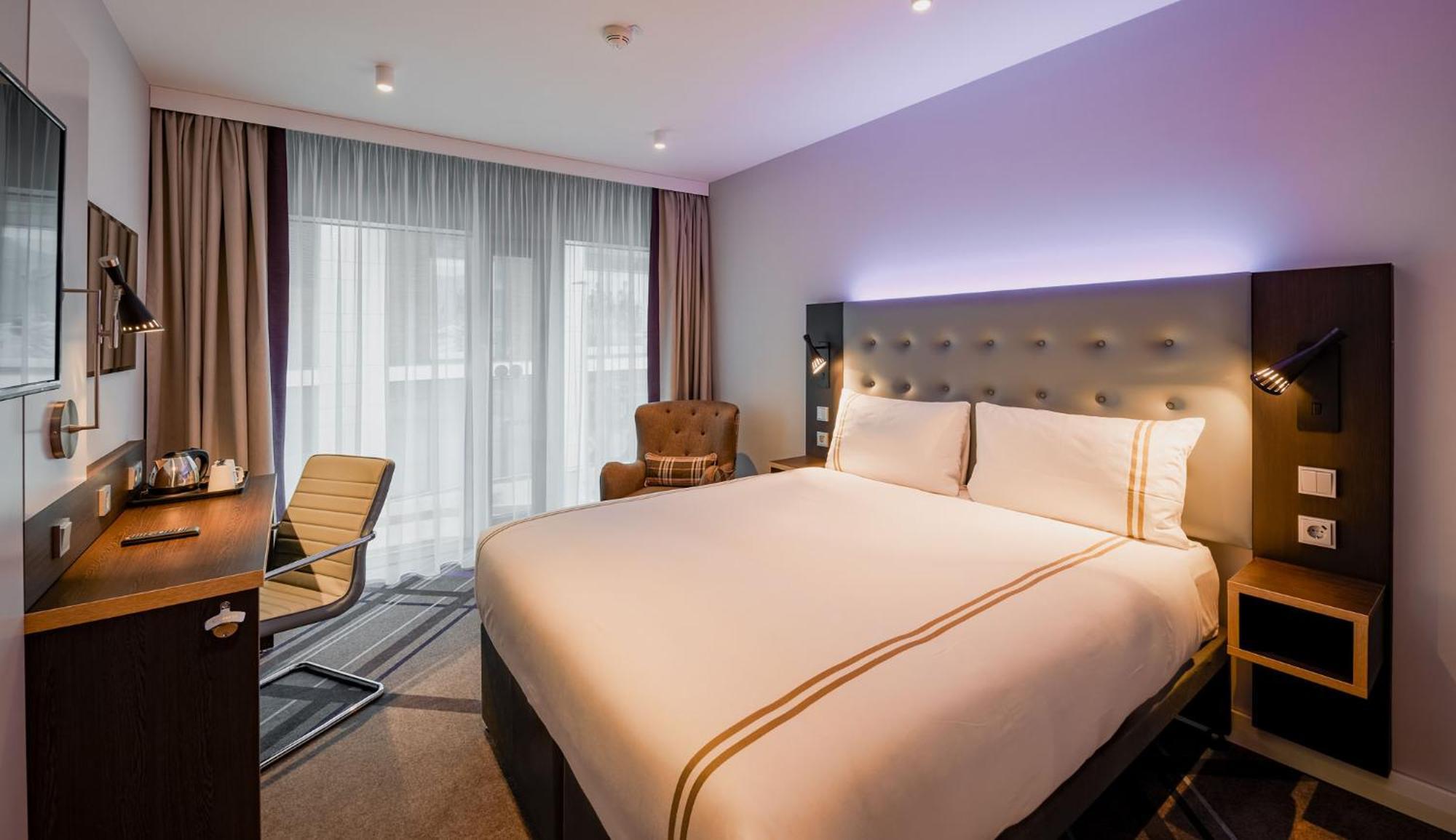 Premier Inn Stuttgart City Europaviertel Bagian luar foto